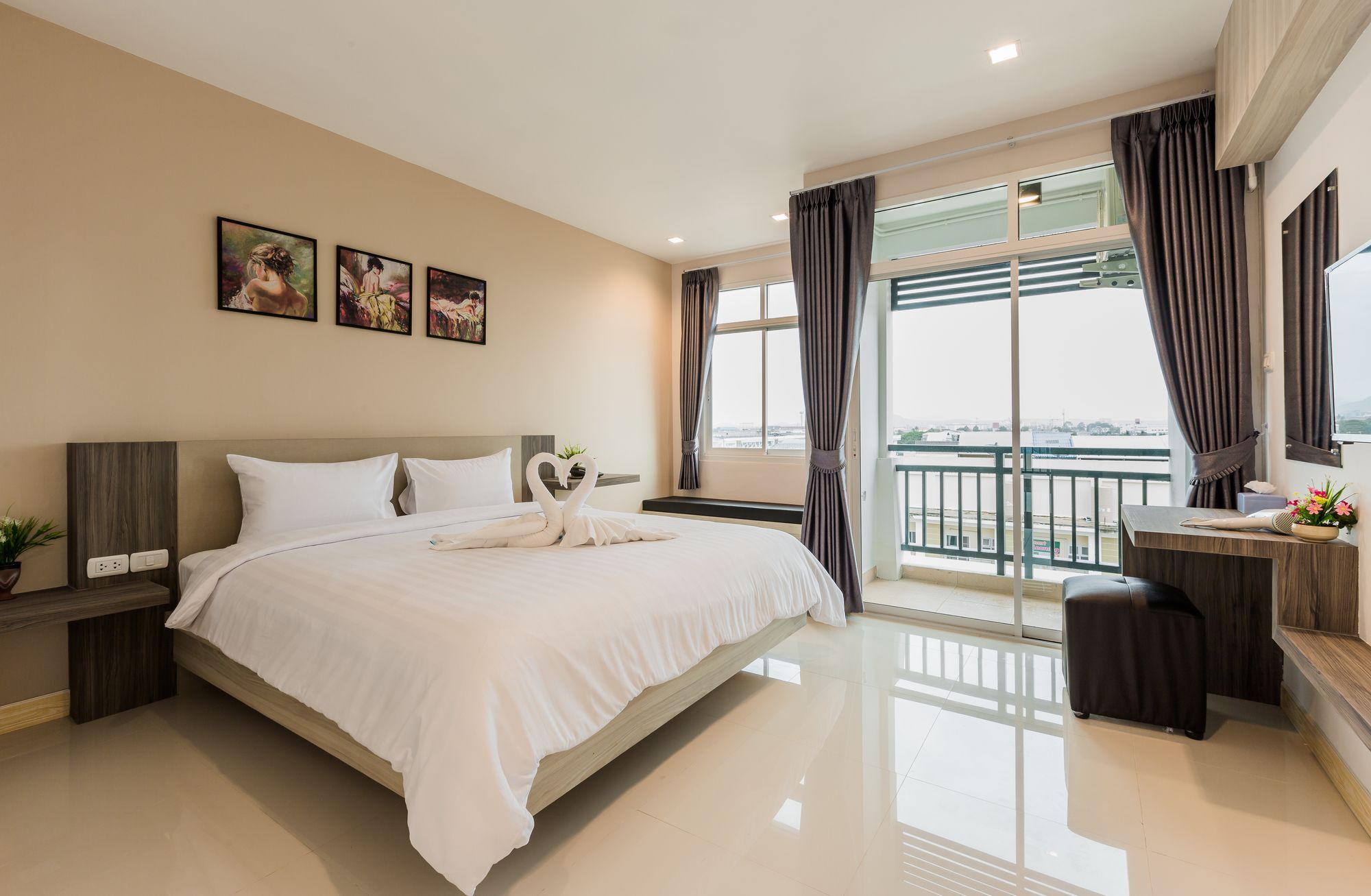Evergreen Suite Hotel Σούρατ Τανί Εξωτερικό φωτογραφία