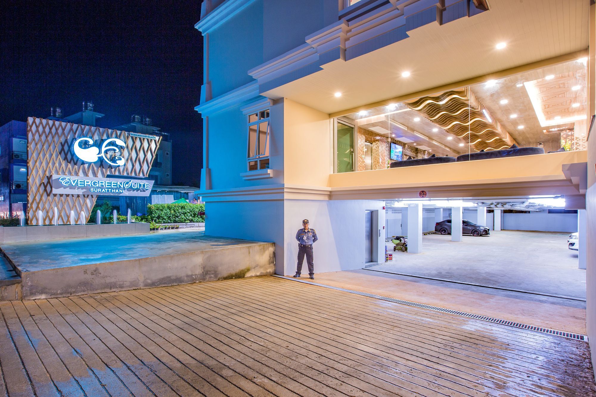Evergreen Suite Hotel Σούρατ Τανί Εξωτερικό φωτογραφία